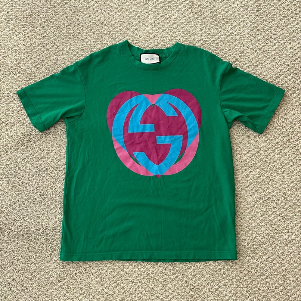 Gucci Interlocking G Heart tee